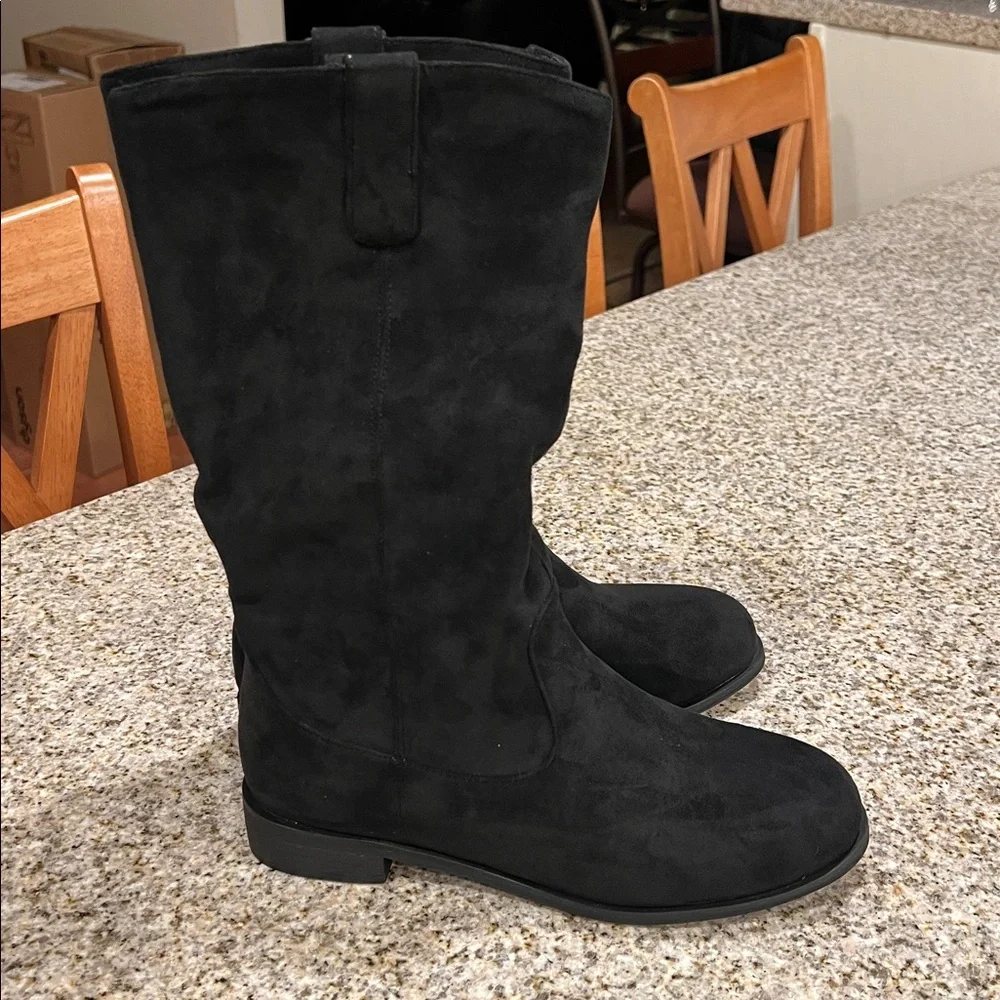 Flat Heel Western Boots Round Toe Suede Mid Calf Cowboy Boots Wide Calf Pull On